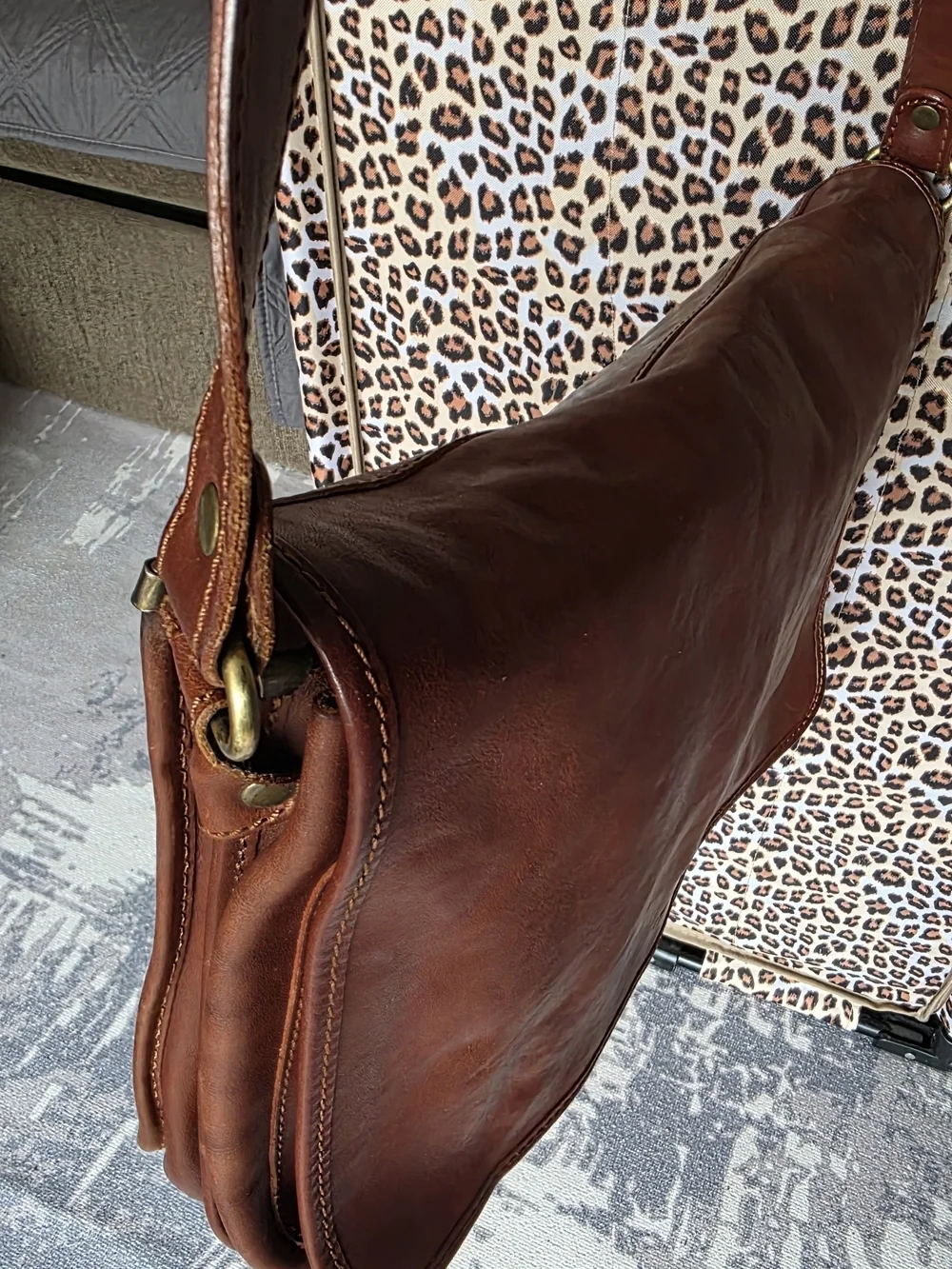 I Medici Italian Leather Crossbody Bag Cognac Flap Shoulder Vintage